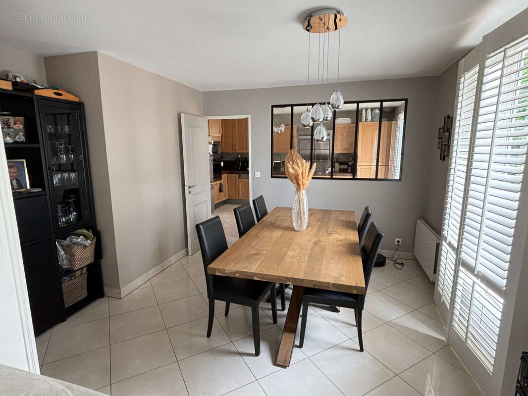 Maison à MONTLIGNON