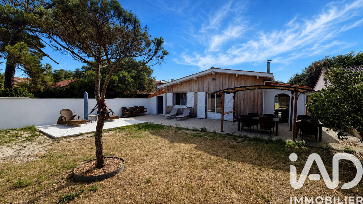 Photo 1 - Maison à HOURTIN