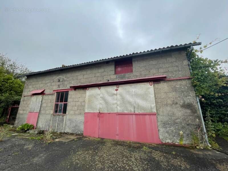 Maison à LOURDOUEIX-SAINT-PIERRE