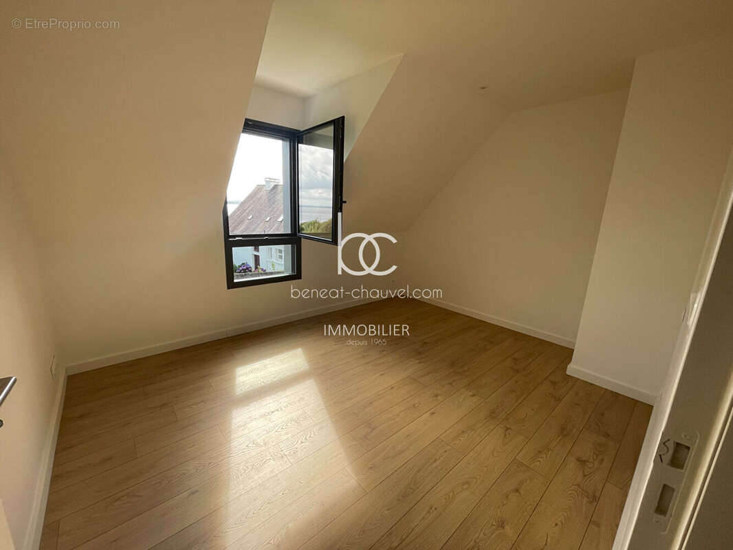 SARZEAU, Maison d'architecte avec vue sur le Golfe du Morbihan - photo 10