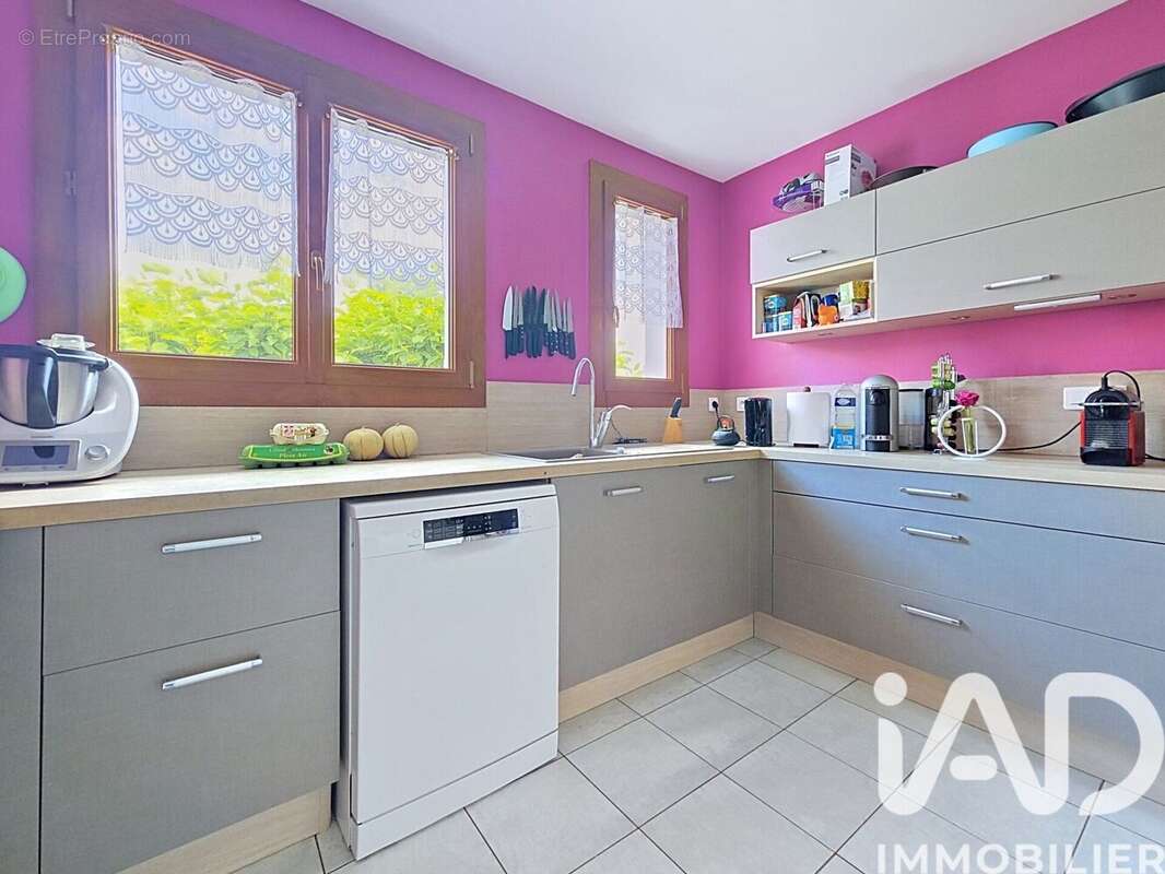 Maison 118 m² à Charleville-Mezieres  - photo 7