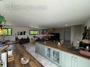 Maison à AUQUEMESNIL