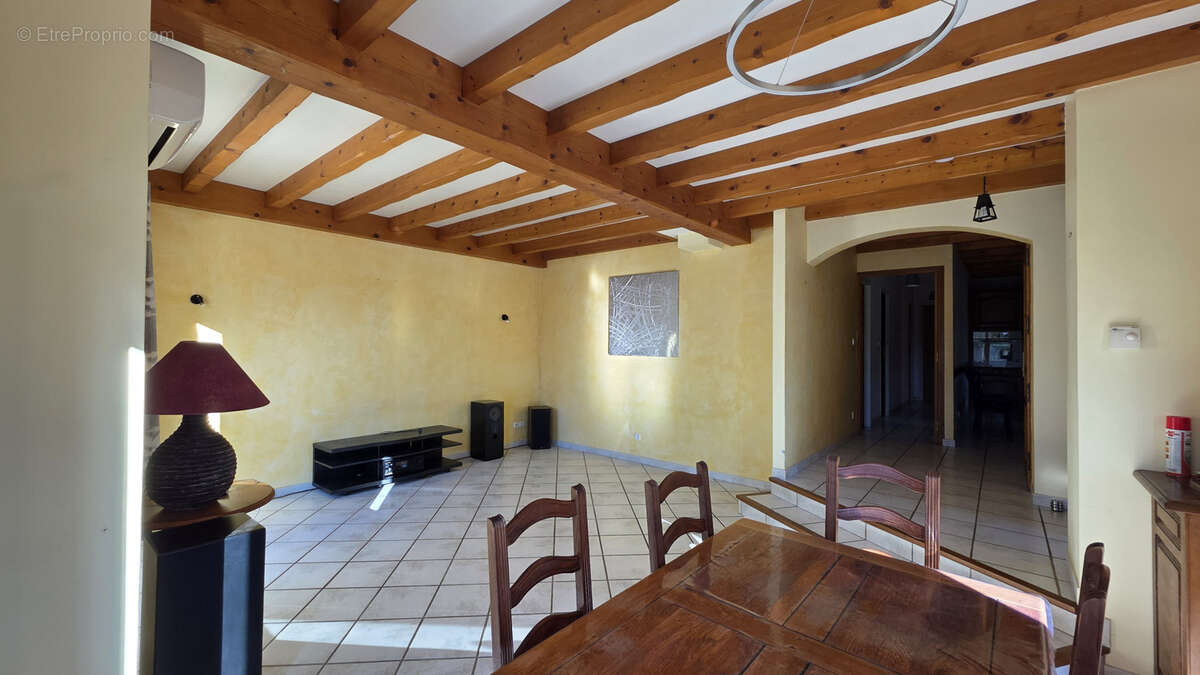 Maison à MALISSARD