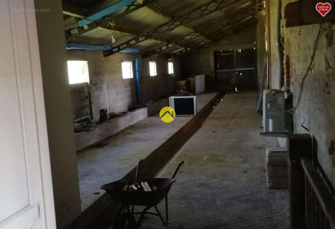 Maison à NERIS-LES-BAINS