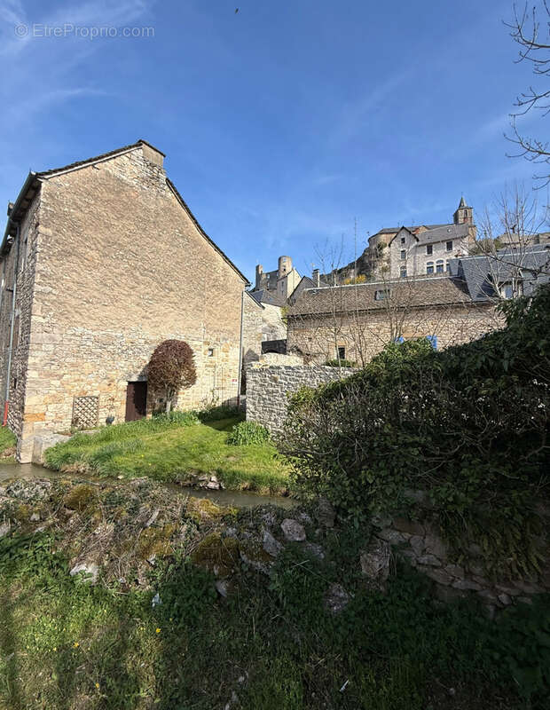 Maison à BERTHOLENE