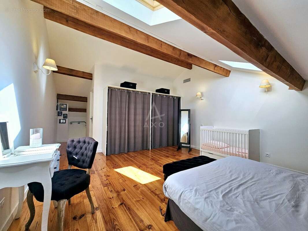 Appartement à ARAMON