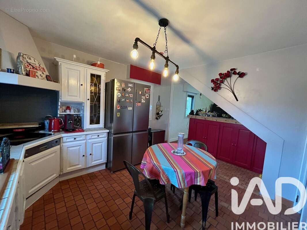 Photo 3 - Maison à NEUILLE