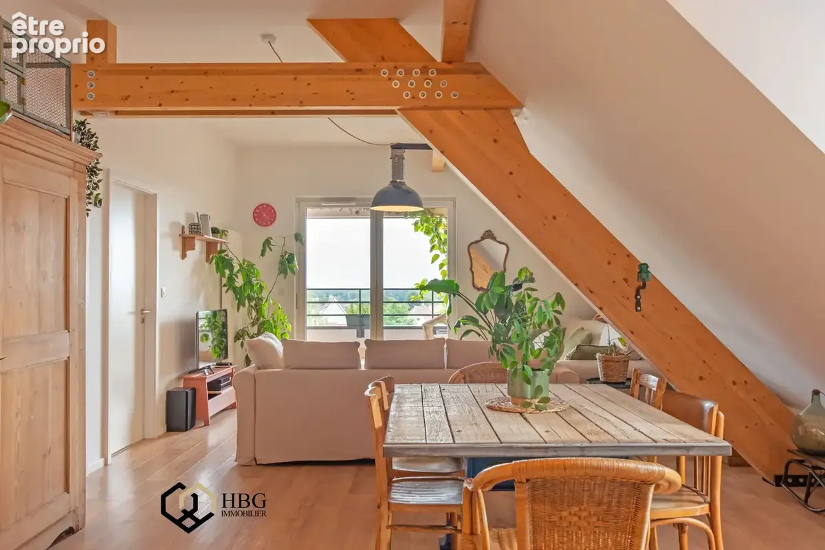 Coup de cœur   Appartement récent dernier étage avec terrasse couverte et vue dégagée - photo 2