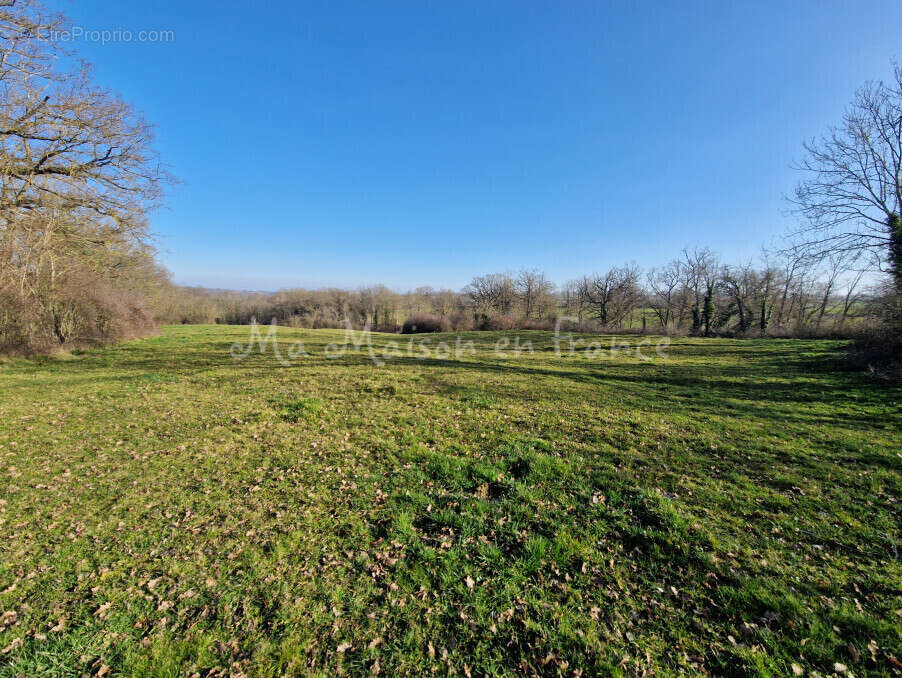 Maison à SAINT-POURCAIN-SUR-SIOULE