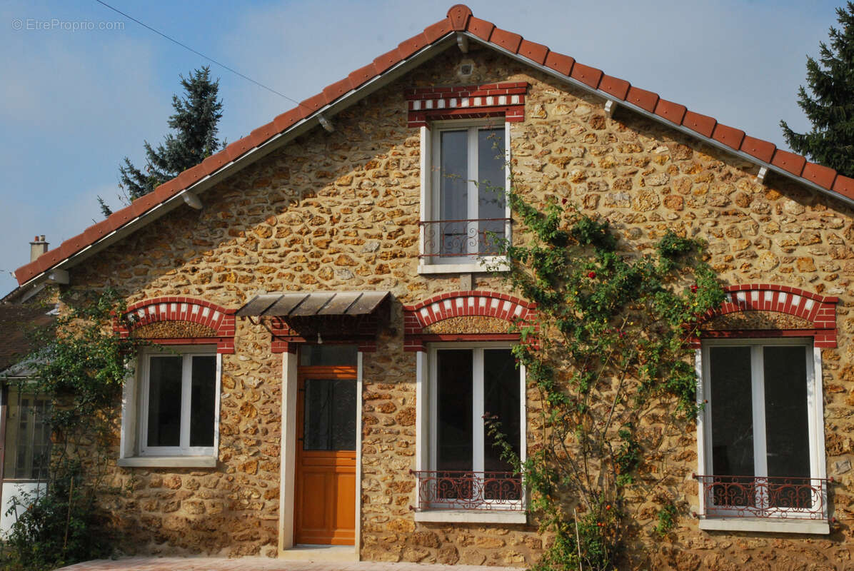 Maison à VAIRES-SUR-MARNE