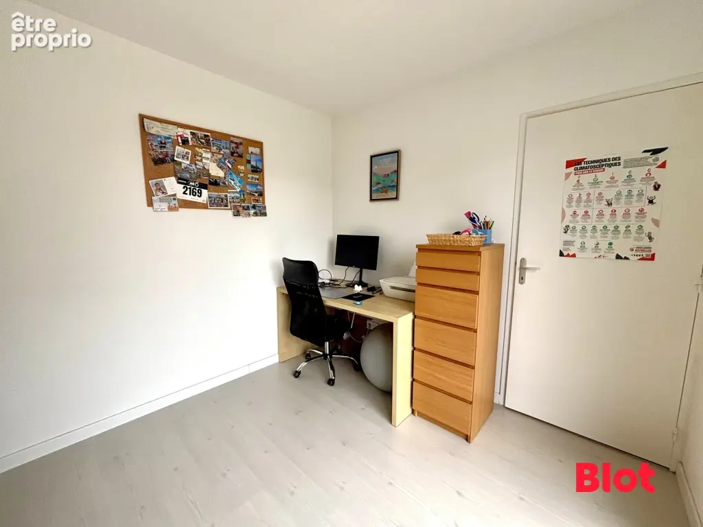 Maison 5 pièces 101 m² à vendre à Chartres-De-Bretagne (35131) - photo 8