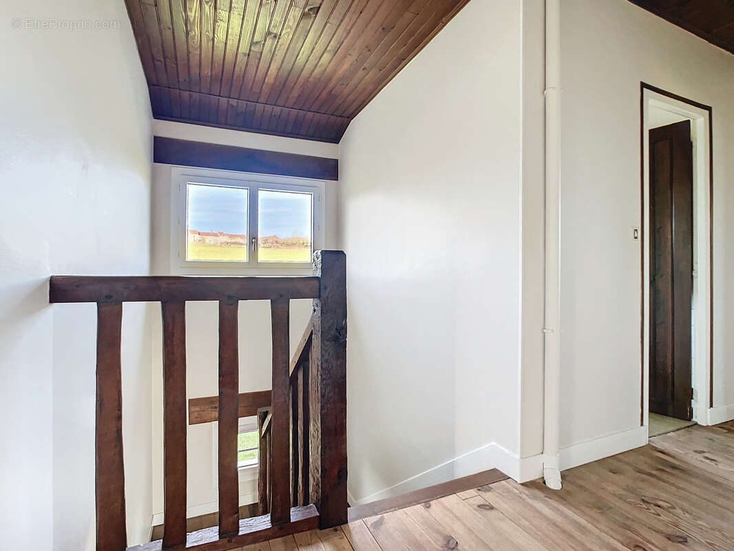 Maison à MONTMIRAIL