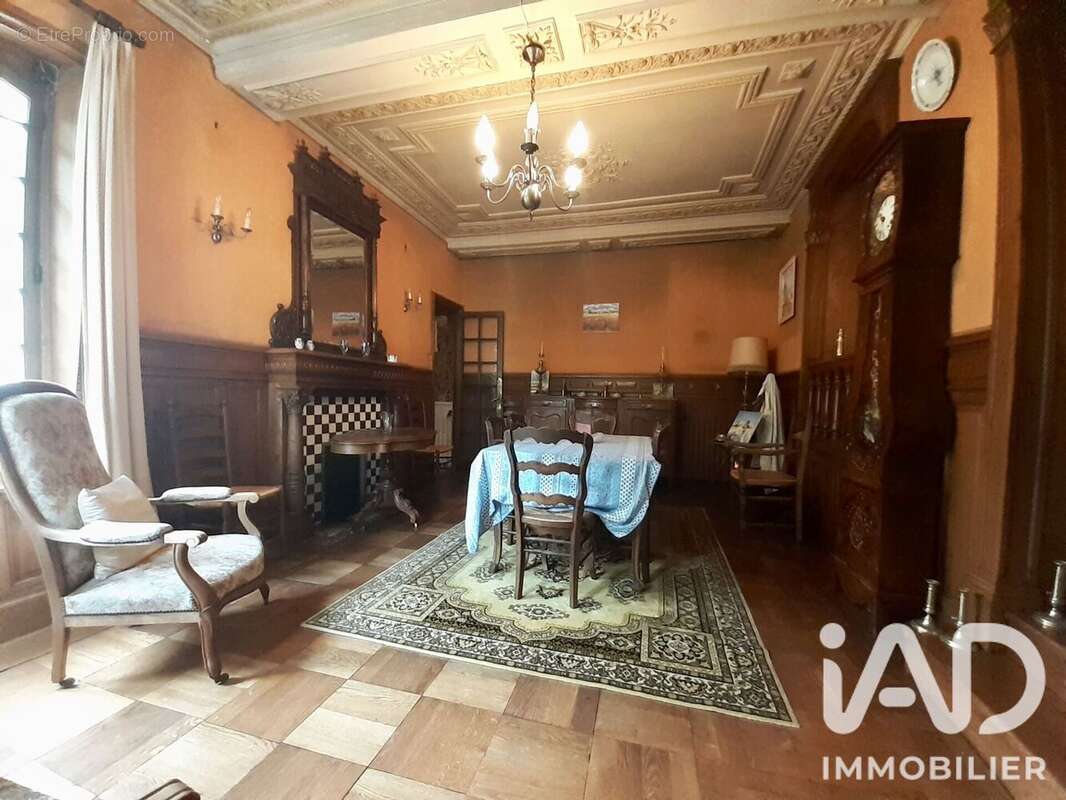 Maison 208 m² à Saint-Pierre-Sur-Dives  - photo 9