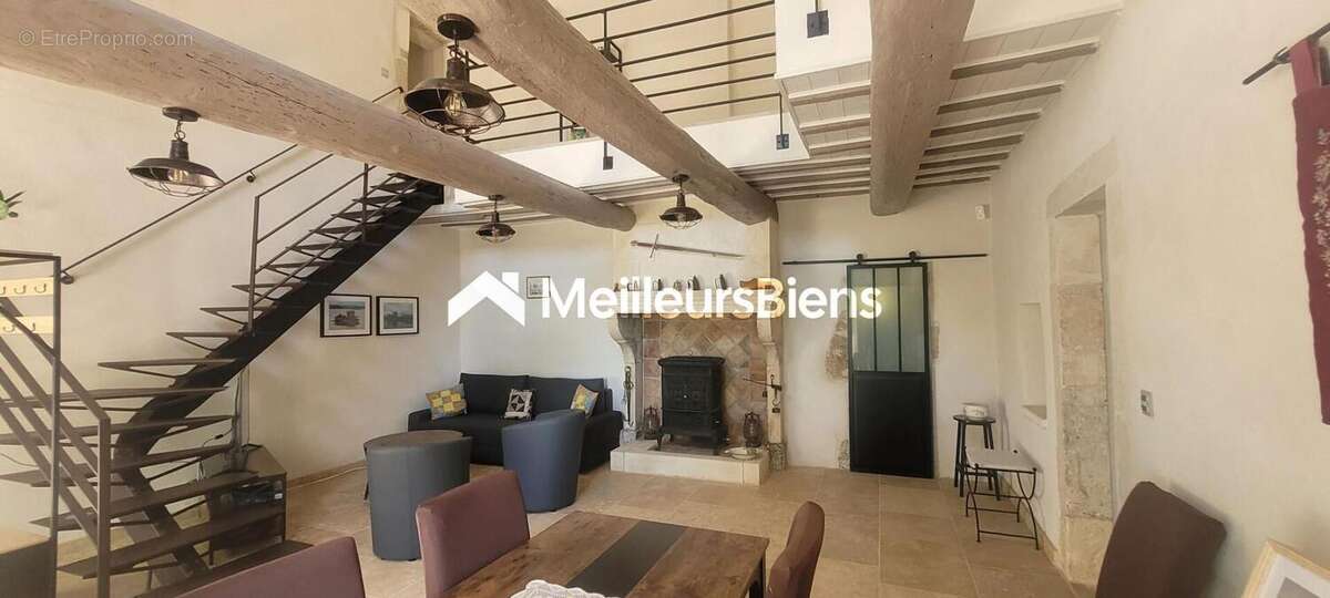 Propriété en pierre 427 m² à Saint-Just-d'Ardèche avec 2 gîtes 5* - photo 22