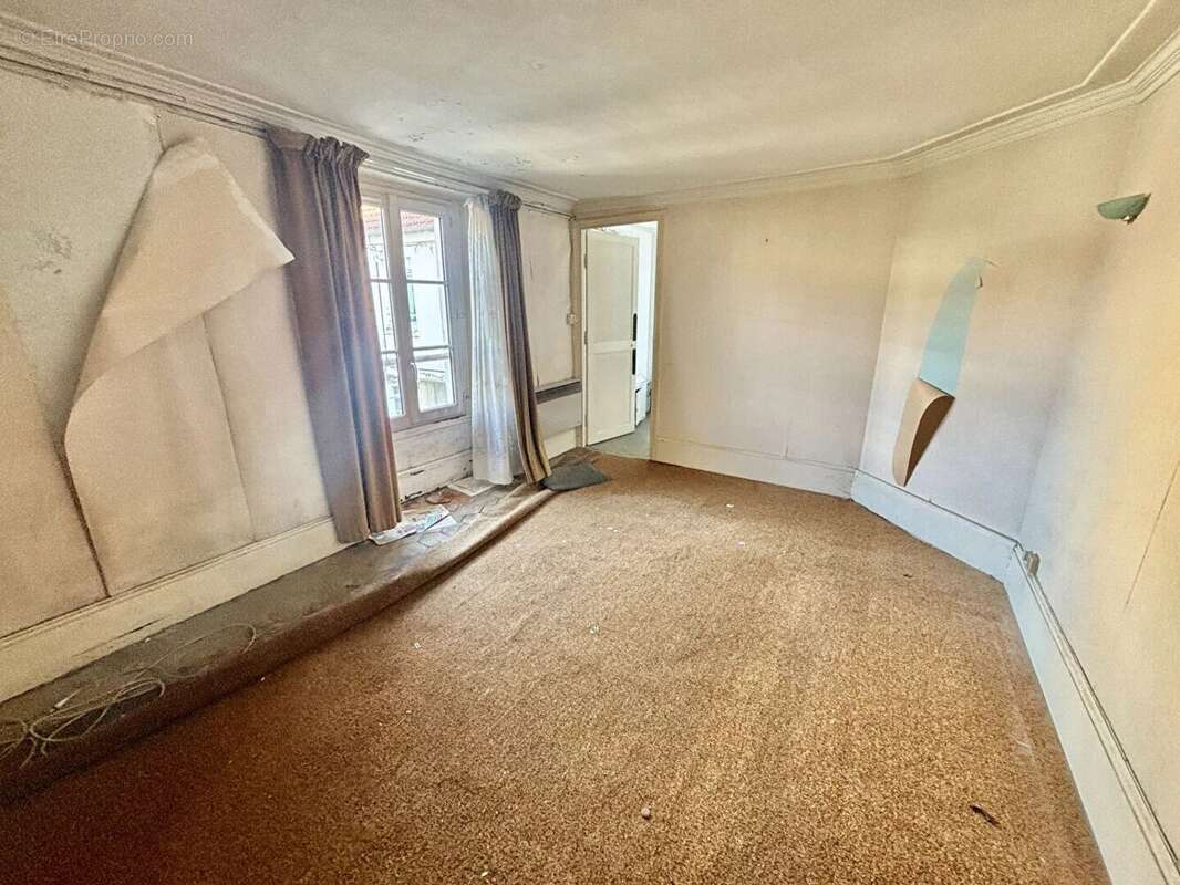 Appartement à VERSAILLES