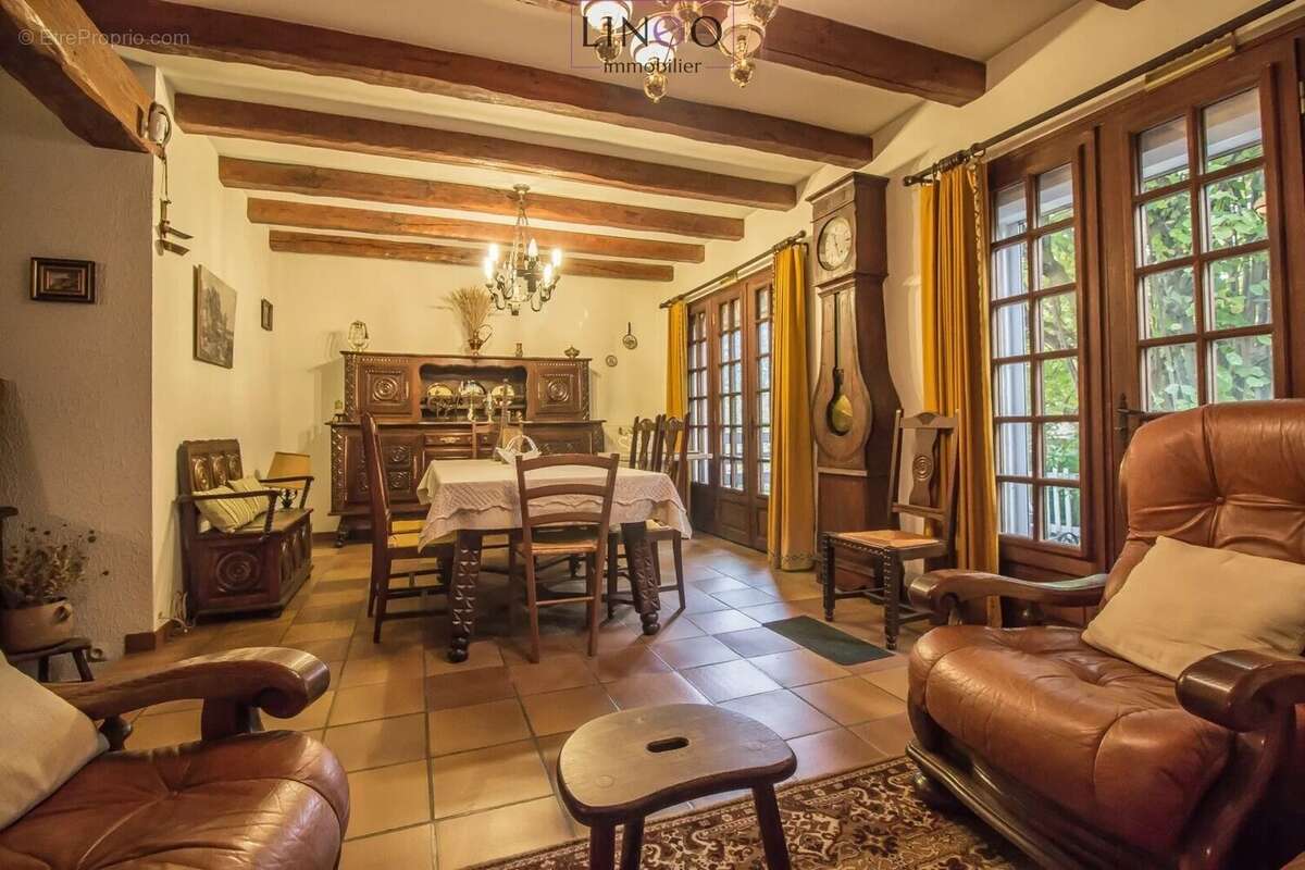 Maison à CHOISY-LE-ROI