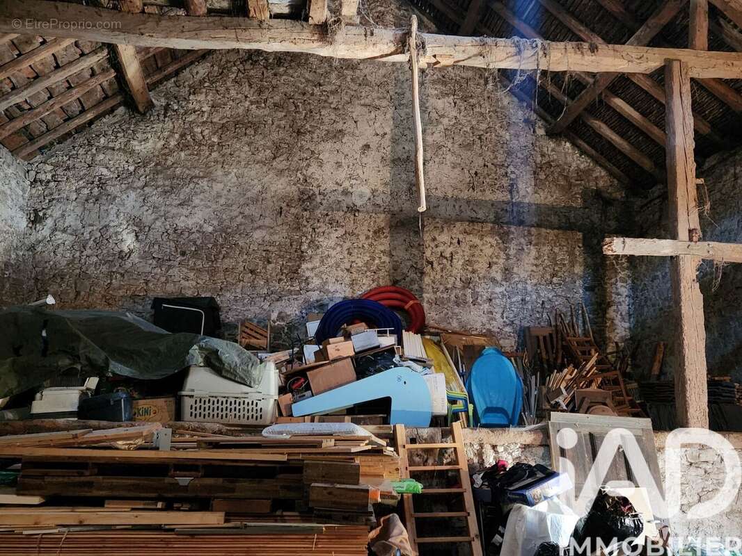 Maison 163 m² à Virieu-Le-Petit  - photo 5