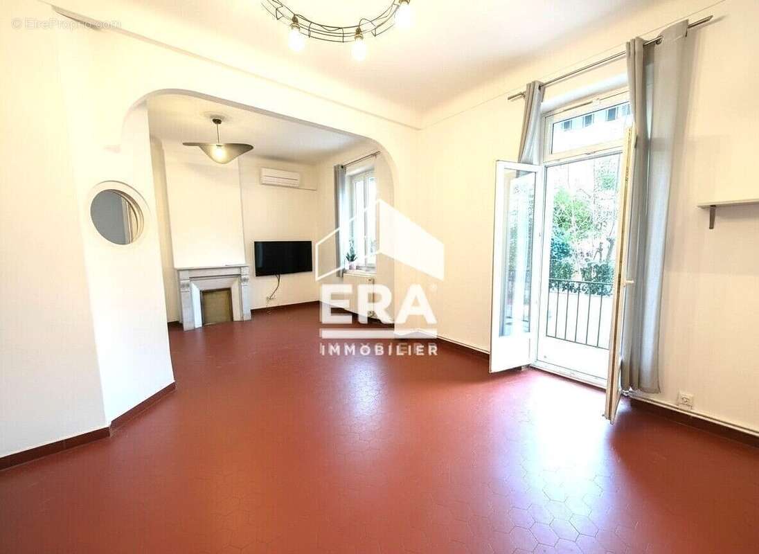 Appartement 74m² à marseille 5e arrondissement - photo 3