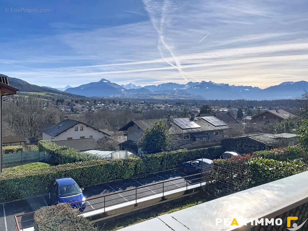 Appartement à CRANVES-SALES