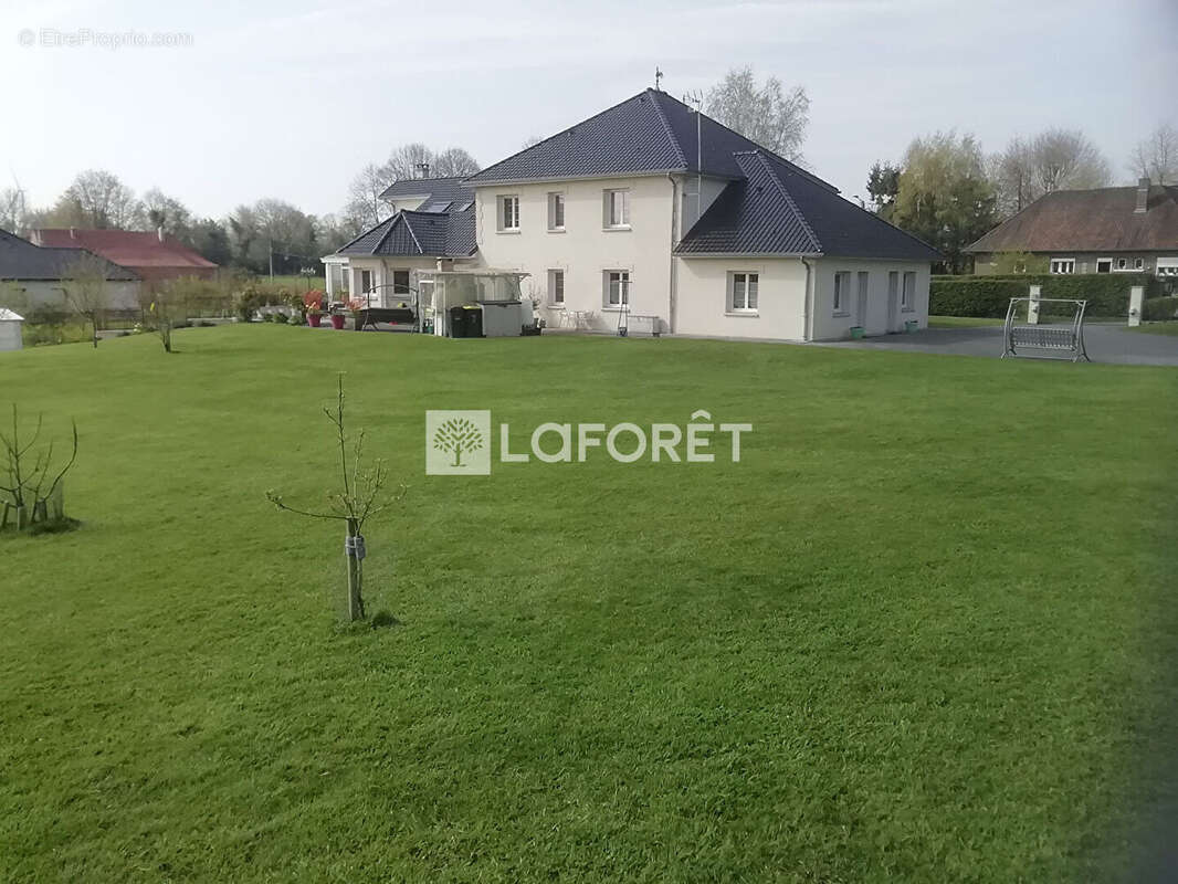 Maison à NUNCQ-HAUTECOTE