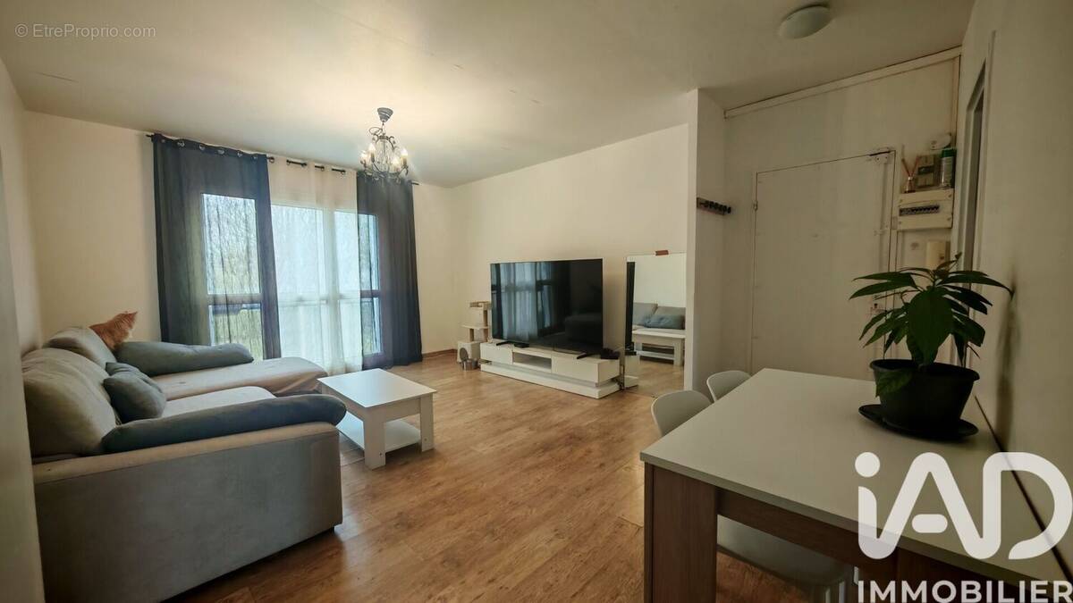 Photo 1 - Appartement à YERRES