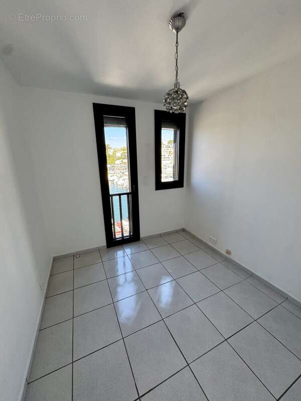 Appartement à CARRY-LE-ROUET