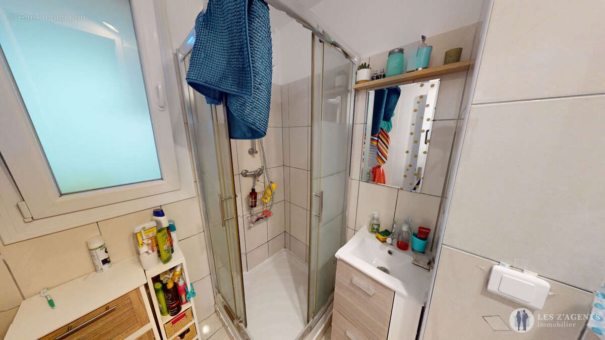 Appartement à SAINT-MARTIN-D&#039;HERES