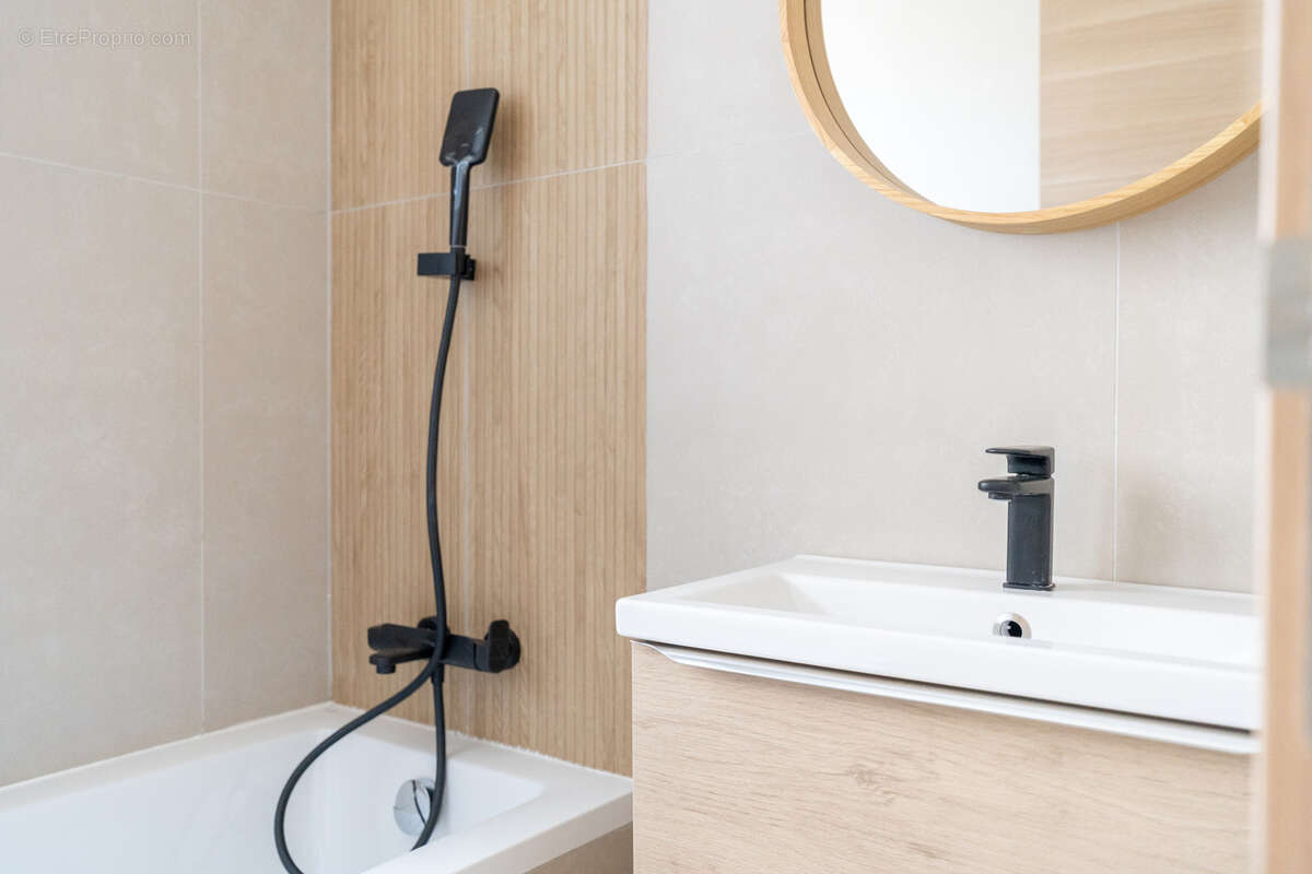 Appartement à MARSEILLE-13E