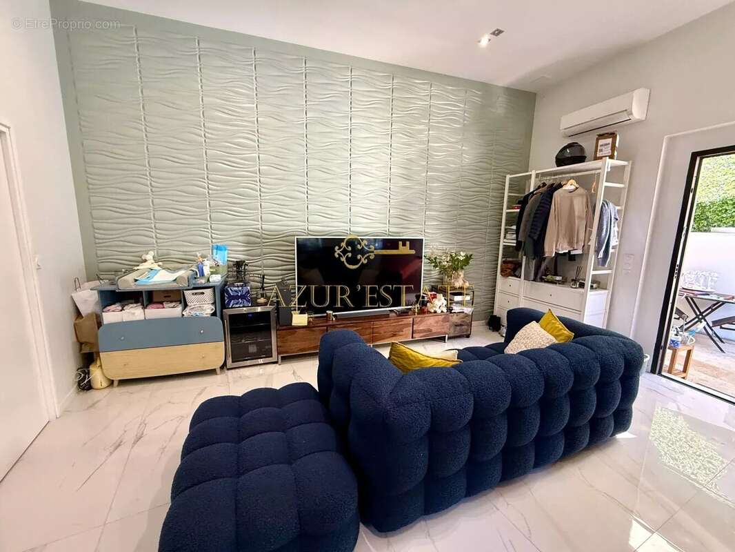 Appartement à ROQUEBRUNE-CAP-MARTIN