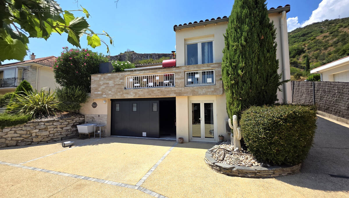 Maison à LE POUZIN