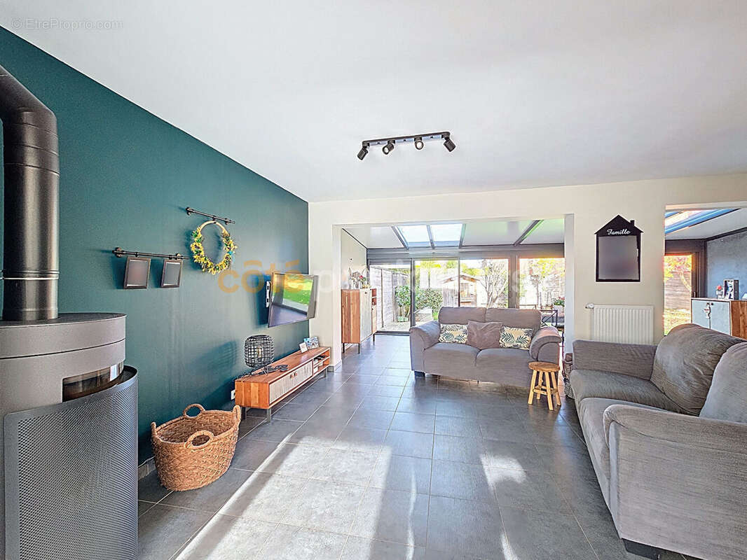 Maison à ERQUINGHEM-LYS