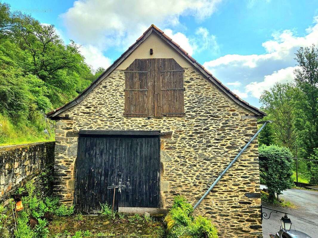 Charmante propriété dans un village historique ! - photo 17