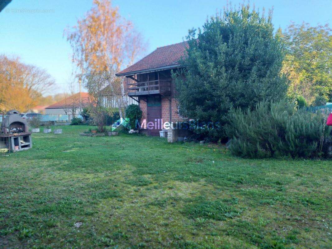 Maison à VILLECHETIF