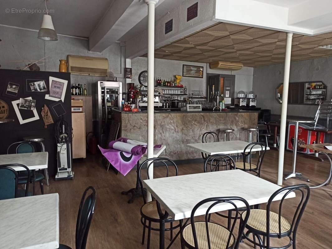 Appartement à DOURGNE