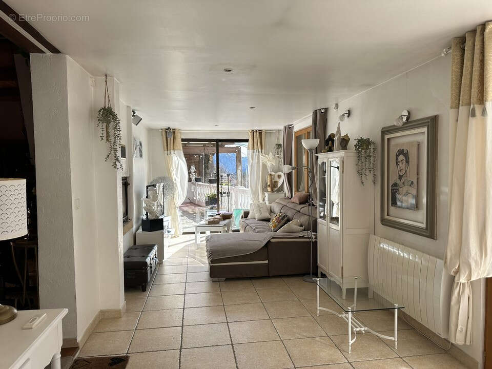 Maison à ROQUEBILLIERE