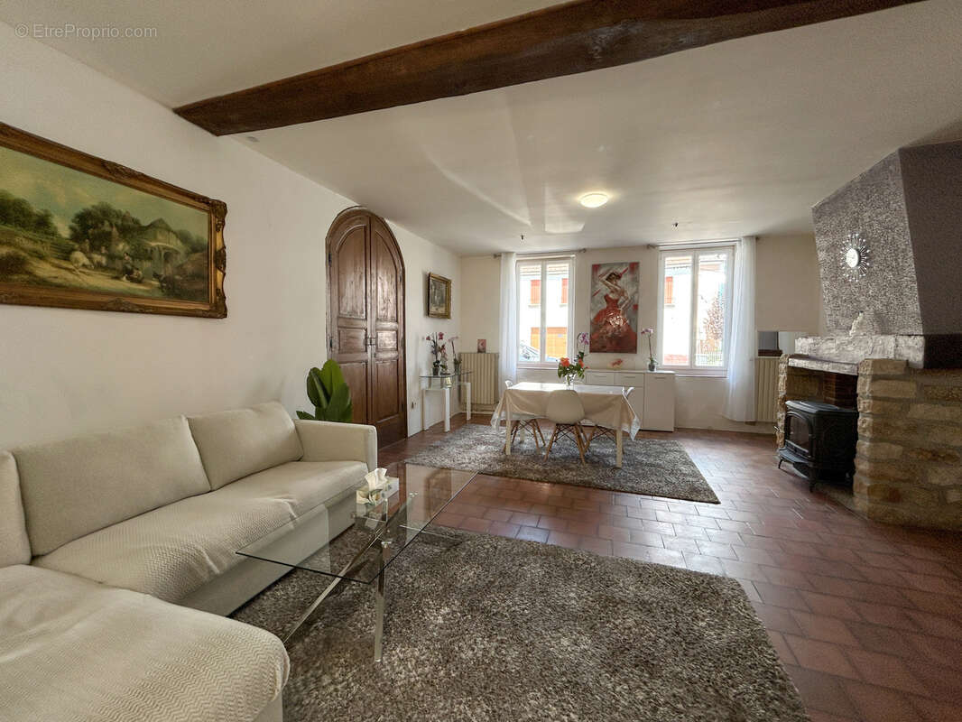 Immeuble à vendre Bézenet - photo 10