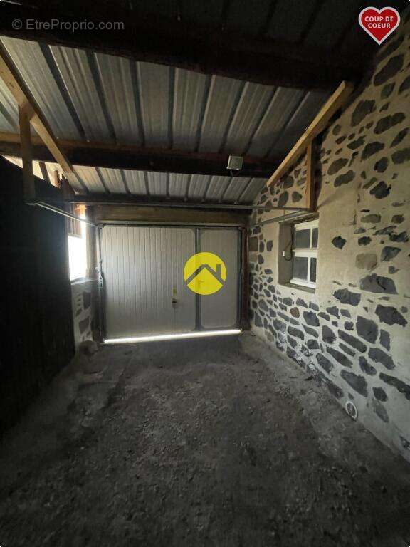 Maison 8 pièces 124 m² à vendre à Pierrefort (15230) - photo 20