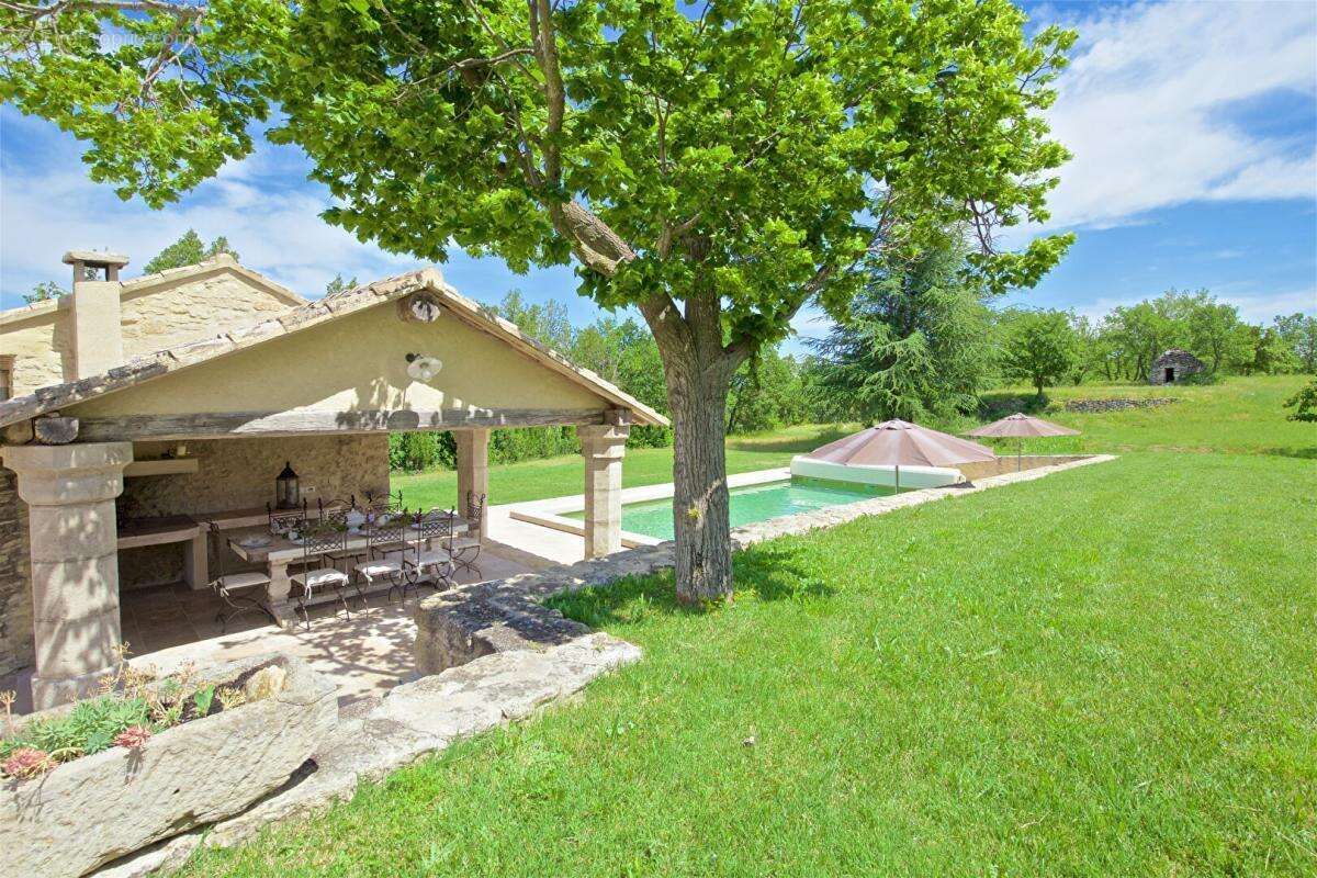 Maison à BONNIEUX