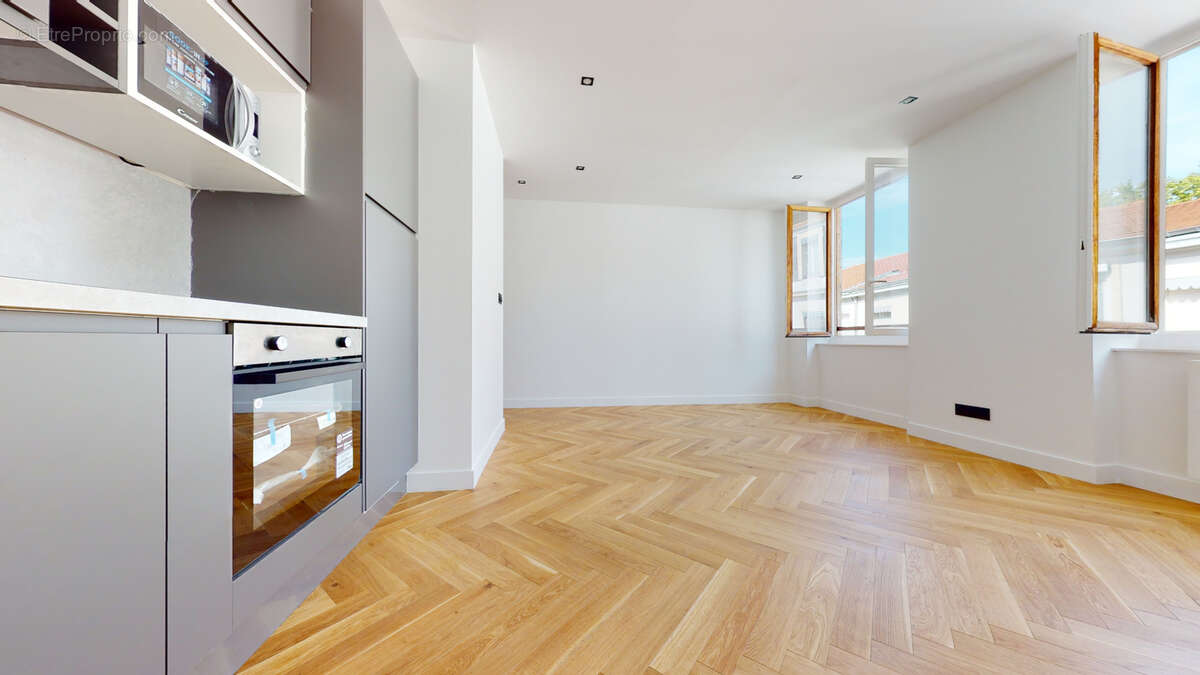 Appartement à LYON-6E
