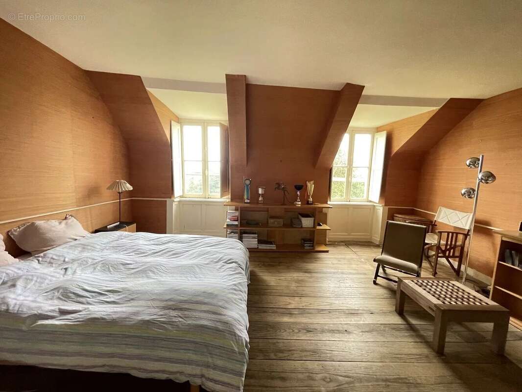 Maison à PLOUER-SUR-RANCE