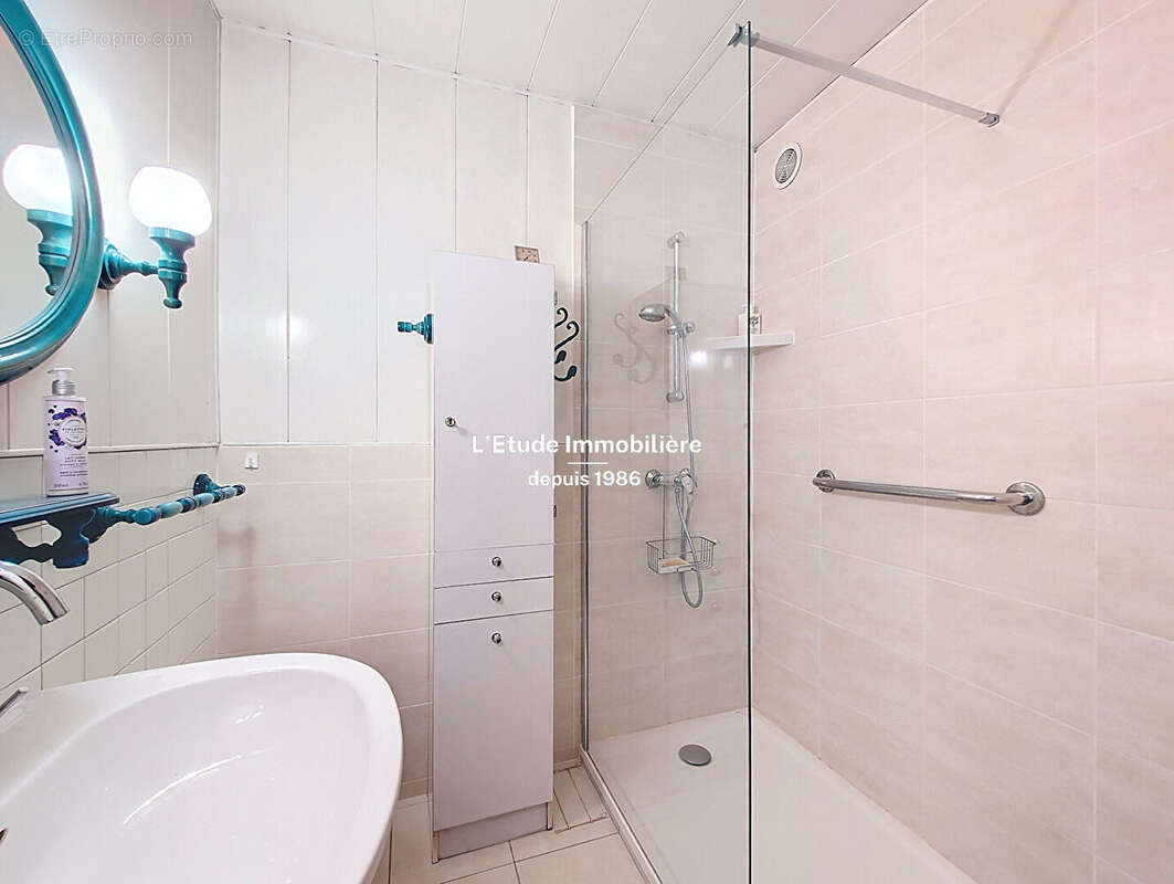 Spacieux et lumineux T3- LIMITE CX ROUSSE/METRO CUIRE - 102 m2 - Résidence Standing - photo 13