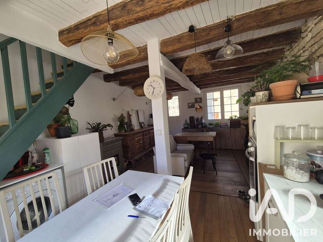 Maison 50 m² à Cry  - photo 5