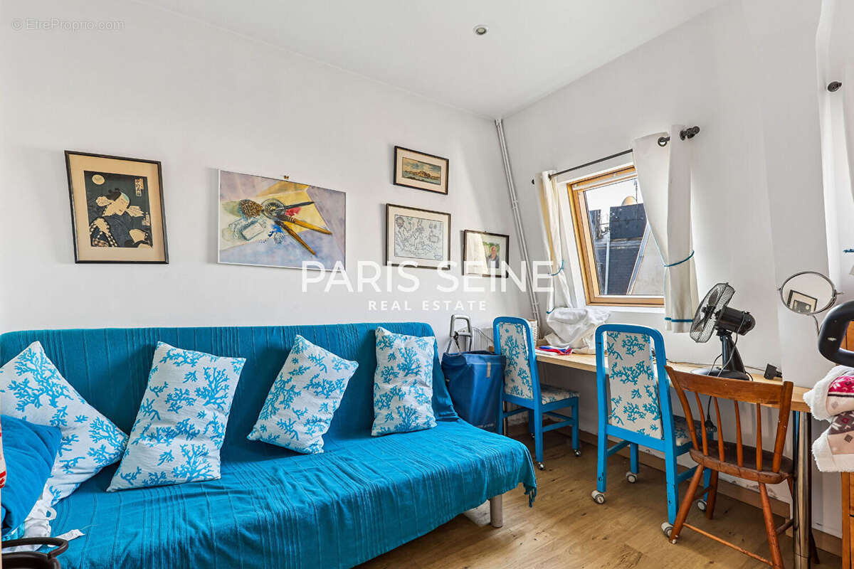 Appartement à PARIS-7E