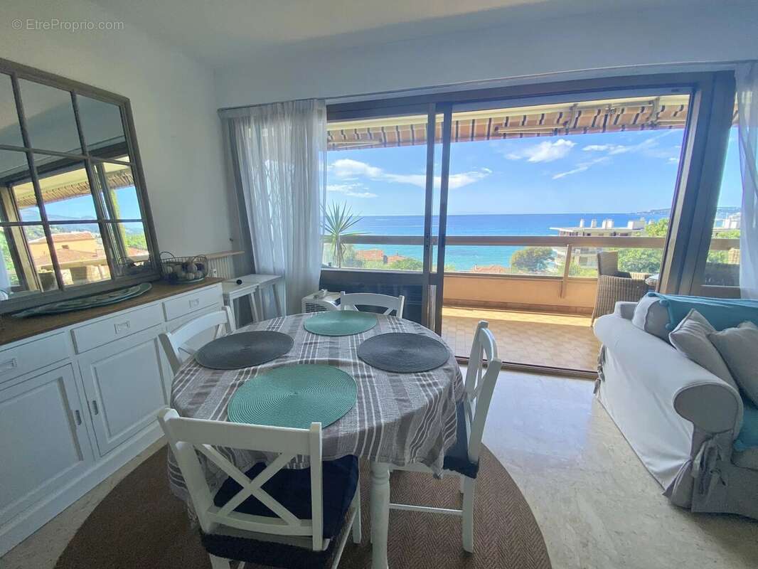 Appartement à MENTON