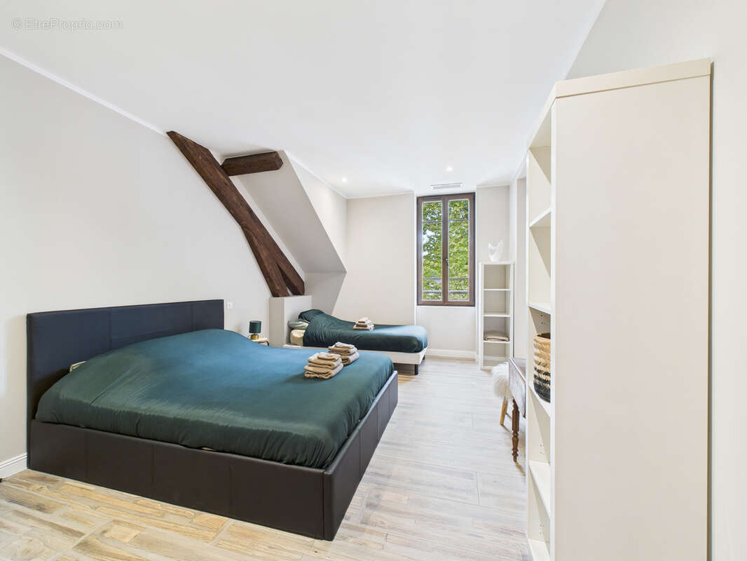 Appartement à AIX-LES-BAINS