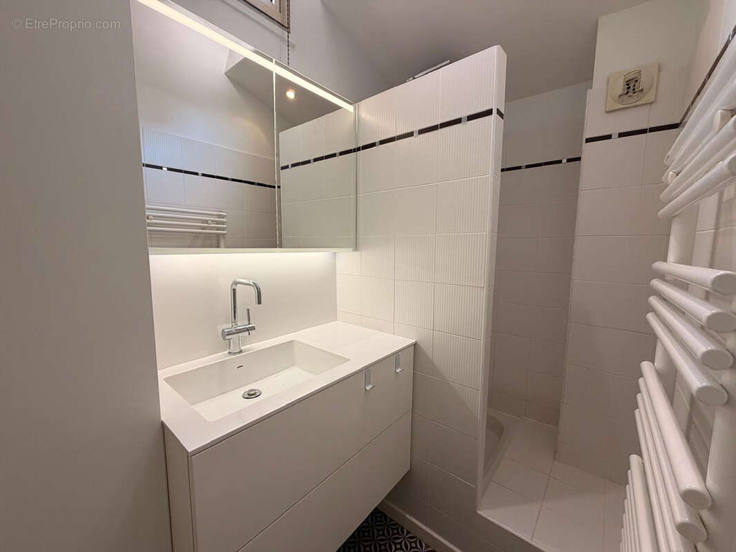 NIMES LA CIGALE Superbe appartement 5 pièces de 117 m2 avec terrasses, piscine, tennis - photo 19