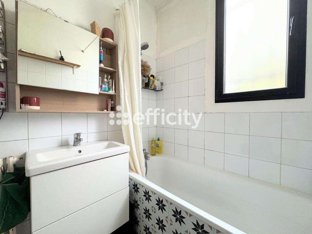 Maison à VITRY-SUR-SEINE