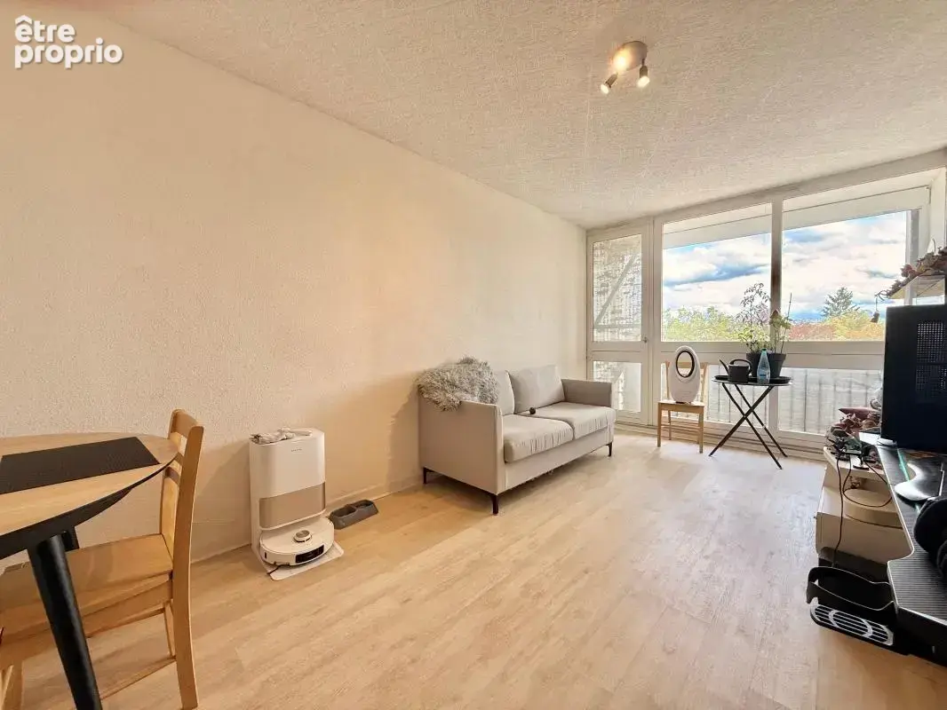 Appartement à AUXONNE