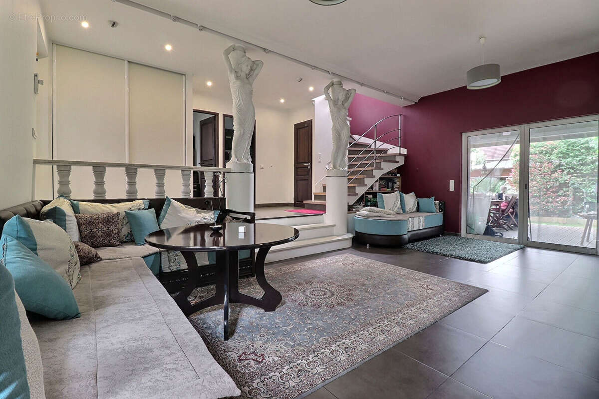 Maison à COLOMBES