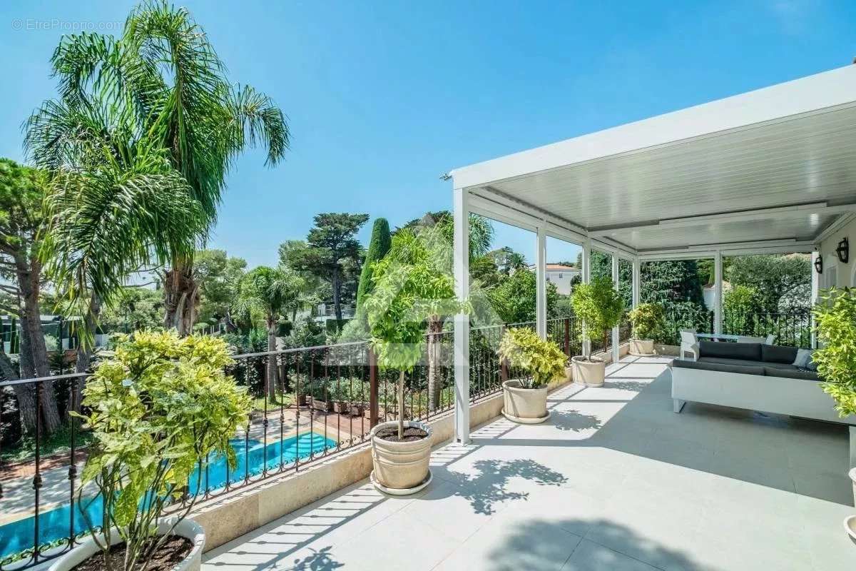 Maison à SAINT-JEAN-CAP-FERRAT